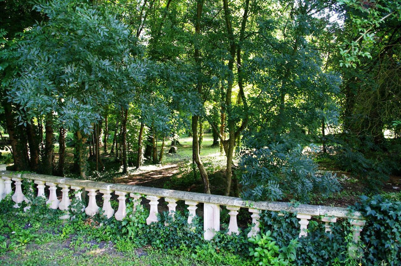 Domaine De Pladuc Bed and Breakfast Lachaise Eksteriør billede